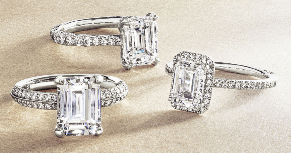 Emerald cut sale diamond settings